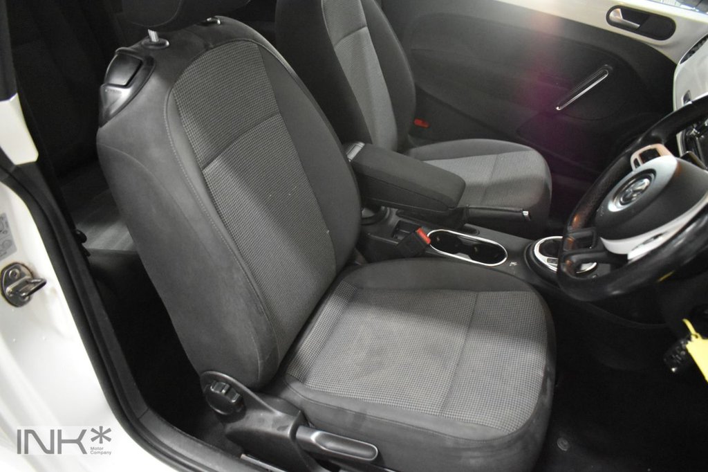 Used Volkswagen Beetle 2013 for sale - 77161925: Photo 12