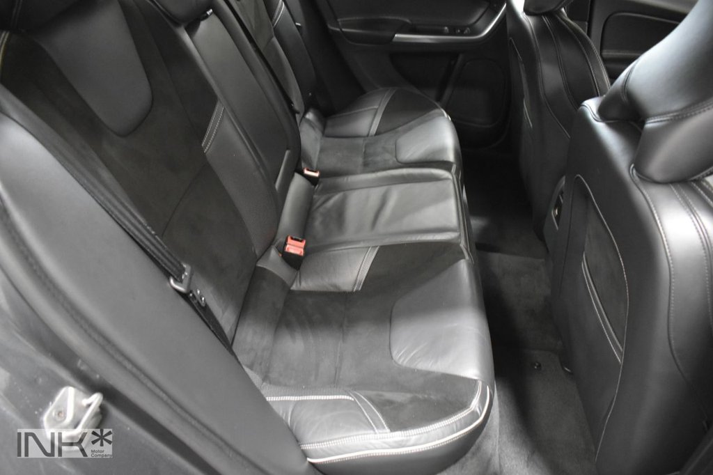 Used Volvo S60 2015 for sale - 76132377: Photo 16