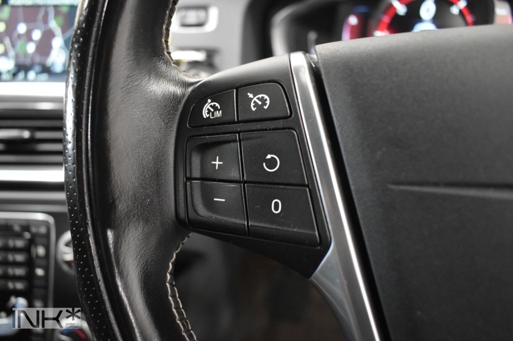 Used Volvo S60 2015 for sale - 76132377: Photo 18