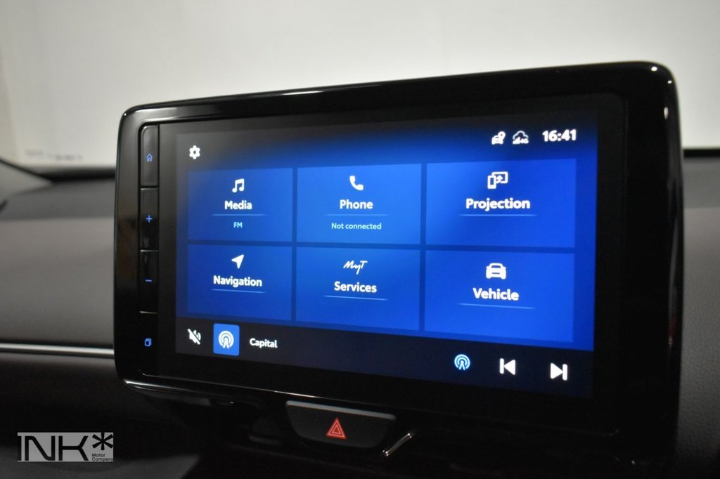 Used Toyota Yaris Cross 2023 for sale - 76665610: Photo 22