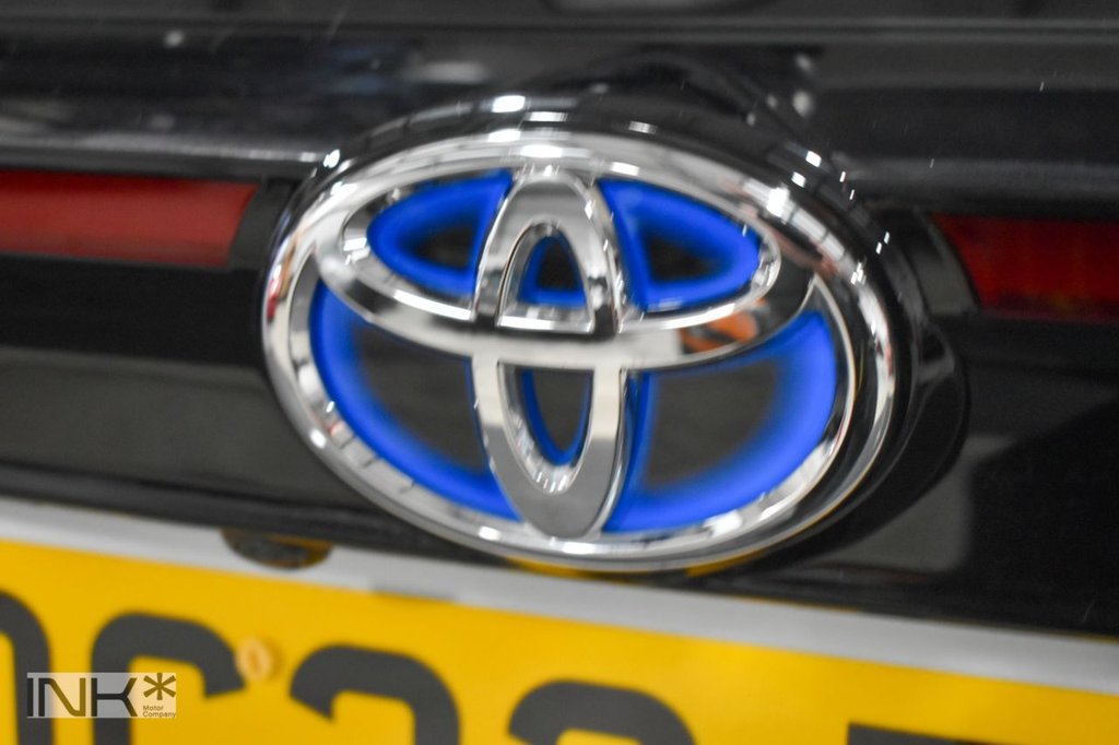 Used Toyota Yaris Cross 2023 for sale - 76665610: Photo 37