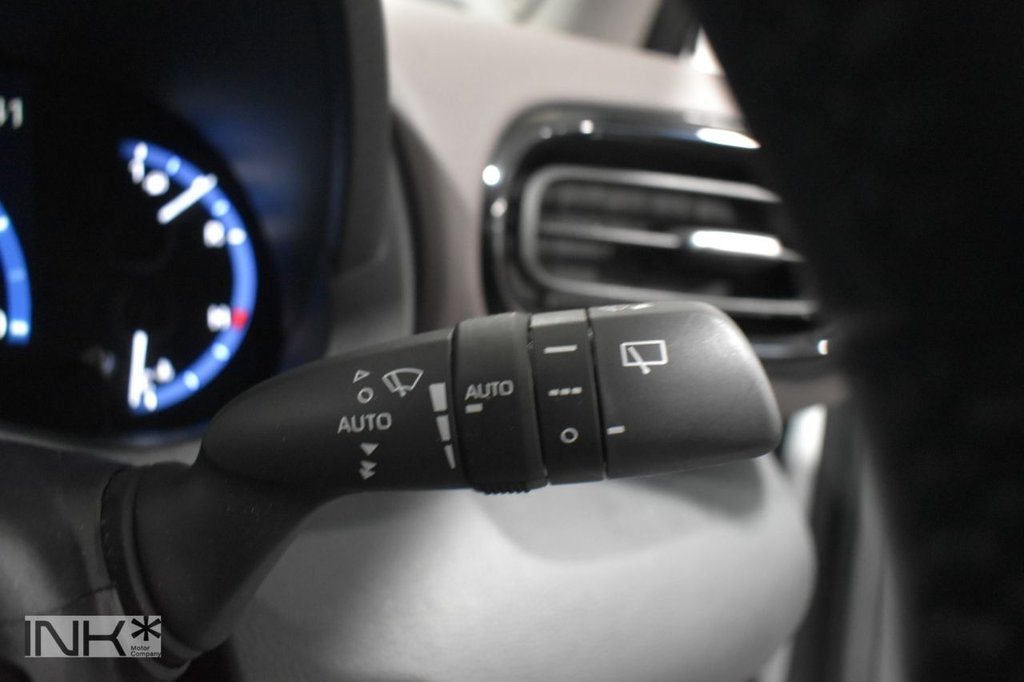 Used Toyota Yaris Cross 2023 for sale - 76665610: Photo 46