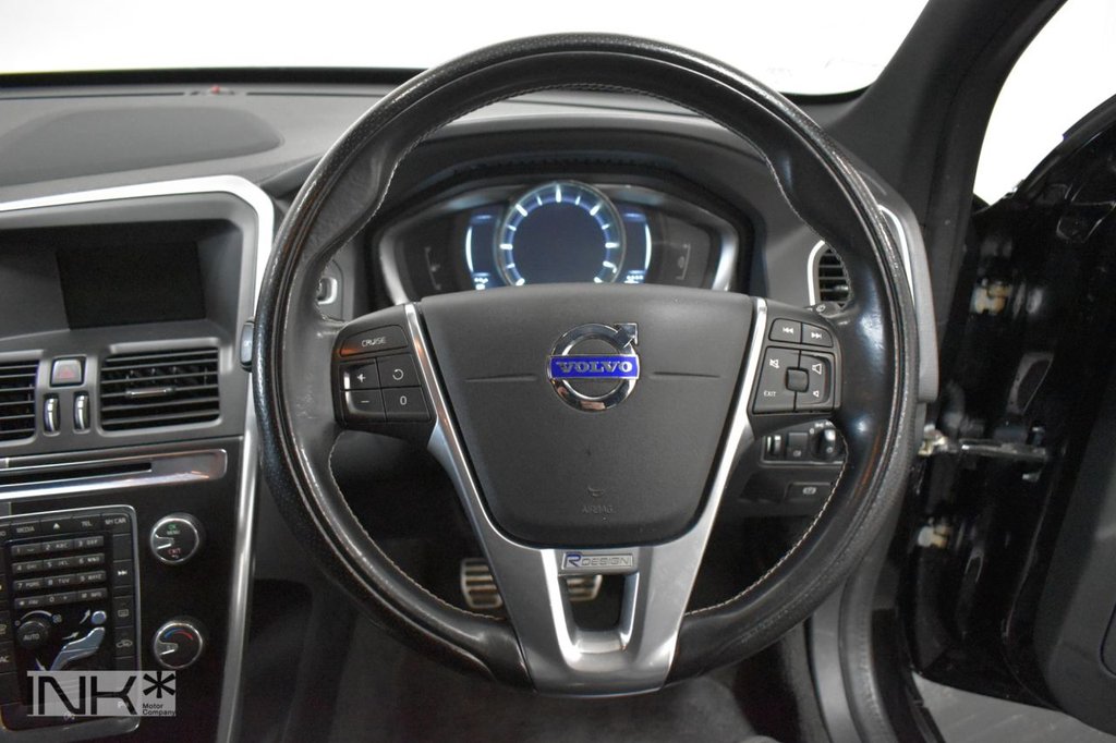 Used Volvo XC60 2015 for sale - 77594179: Photo 16