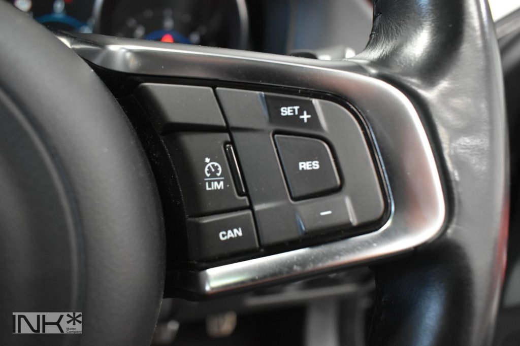 Used Jaguar XF 2016 for sale - 77952619: Photo 20