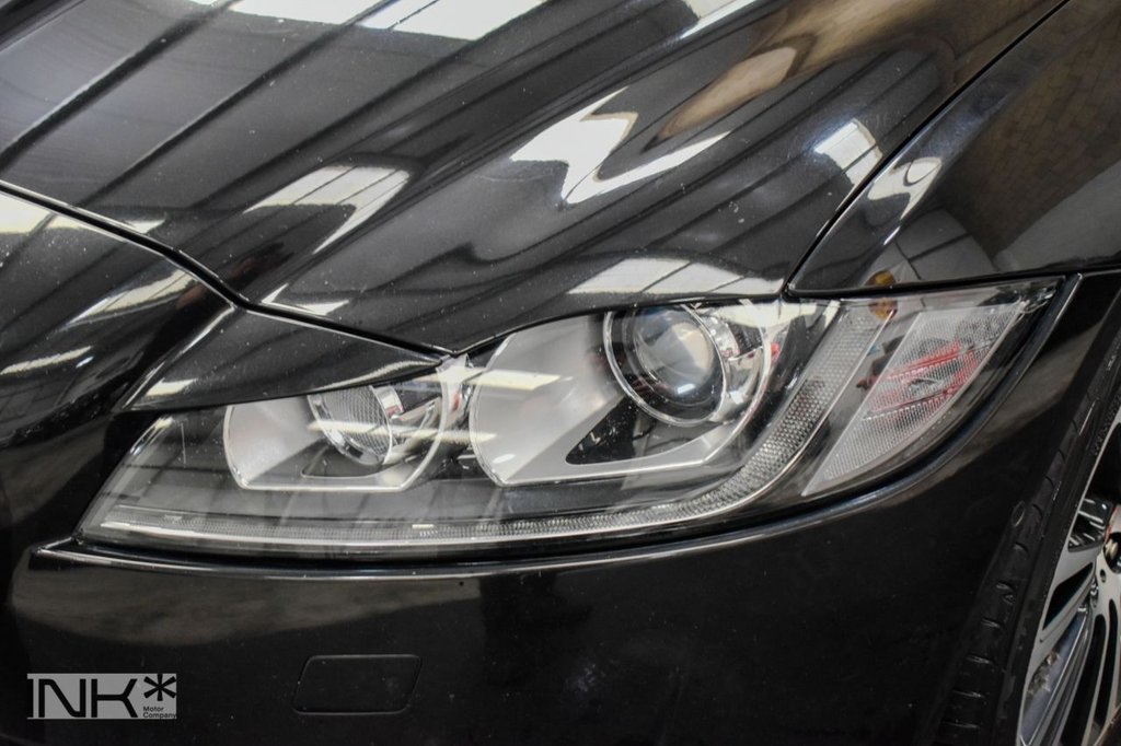 Used Jaguar XF 2016 for sale - 77952619: Photo 25