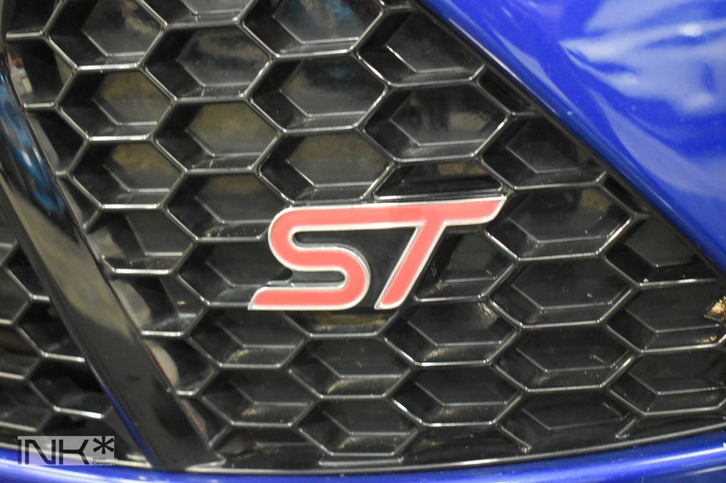 Used Ford Focus 2013 for sale - 77301792: Photo 32