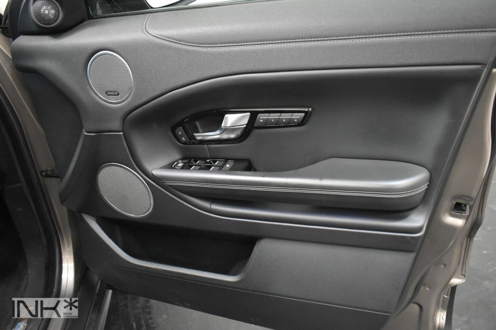 Used Land Rover Range Rover Evoque 2016 for sale - 77952646: Photo 32