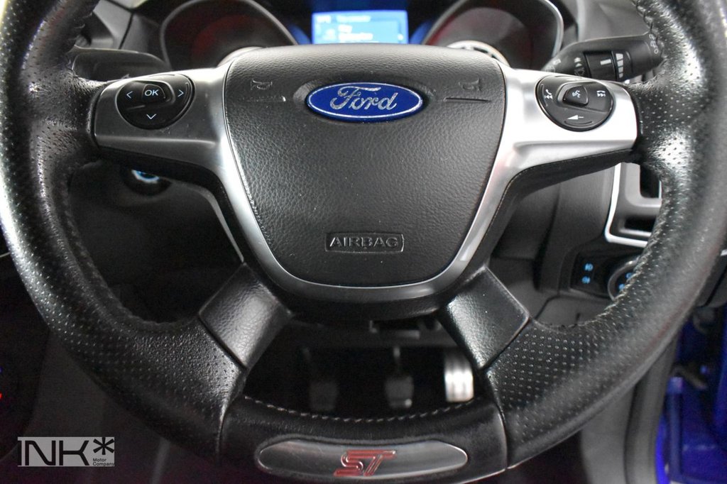 Used Ford Focus 2013 for sale - 77027063: Photo 17
