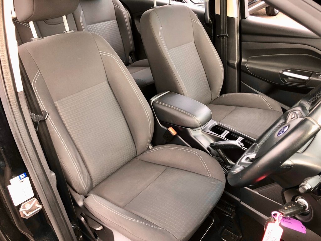 Used Ford Grand C-Max 2016 for sale - 77791970: Photo 5