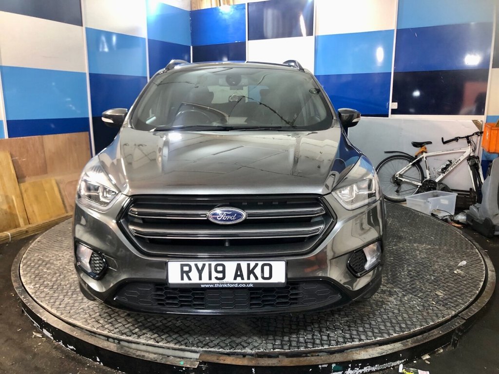 Used Ford Kuga 2019 for sale - 76867471: Photo 2