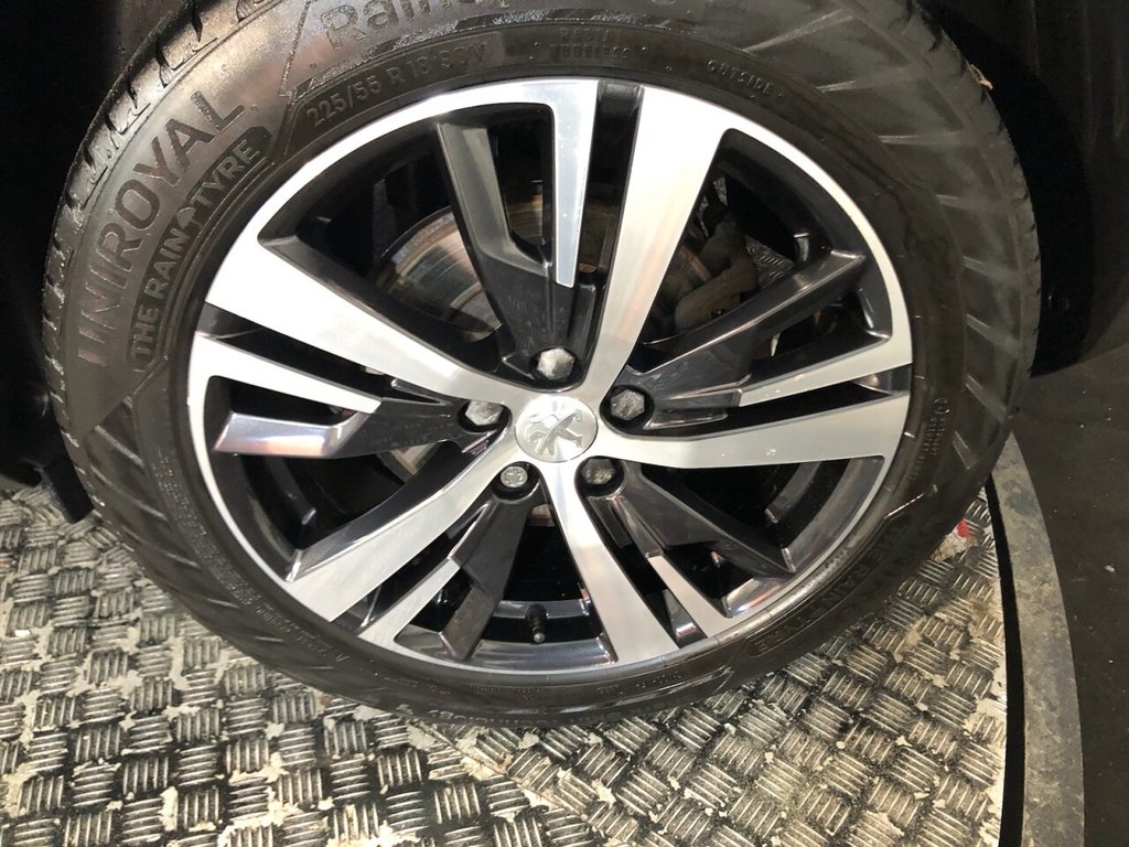 Used Peugeot 3008 2019 for sale - 76867402: Photo 18