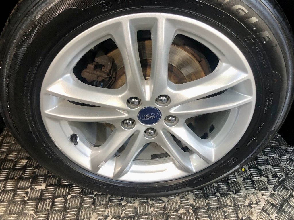 Used Ford Mondeo 2015 for sale - 76867338: Photo 21