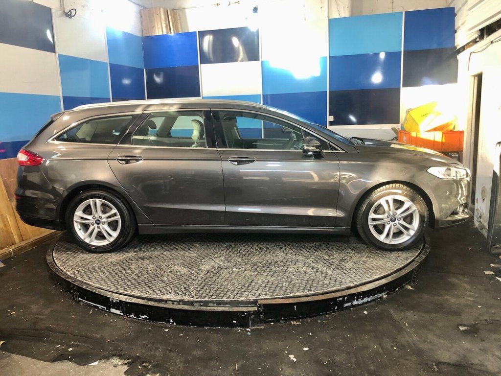 Used Ford Mondeo 2015 for sale - 76867338: Photo 7