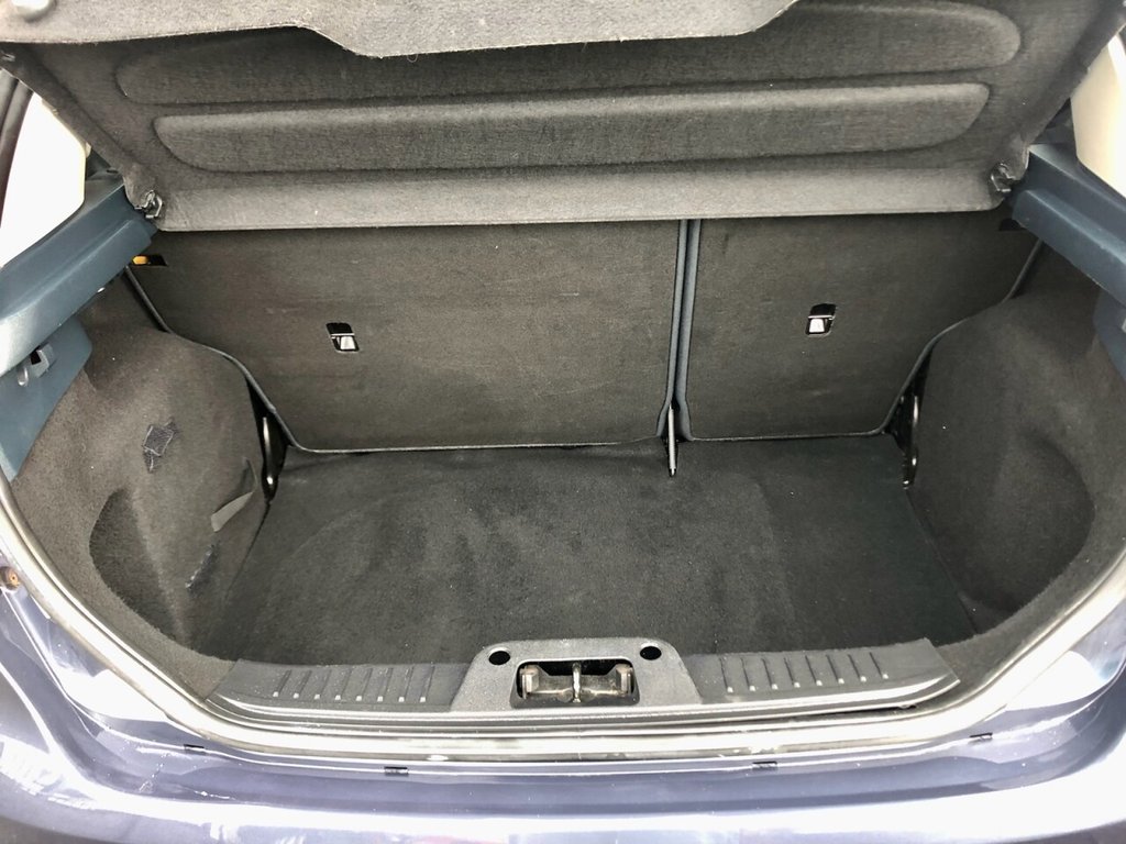 Used Ford Fiesta 2011 for sale - 76867442: Photo 15