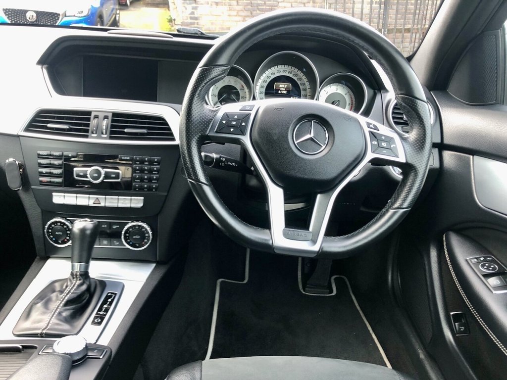 Used Mercedes-Benz C Class 2015 for sale - 77499401: Photo 12