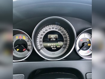 Used Mercedes-Benz C Class 2015 for sale - 77499401: Photo