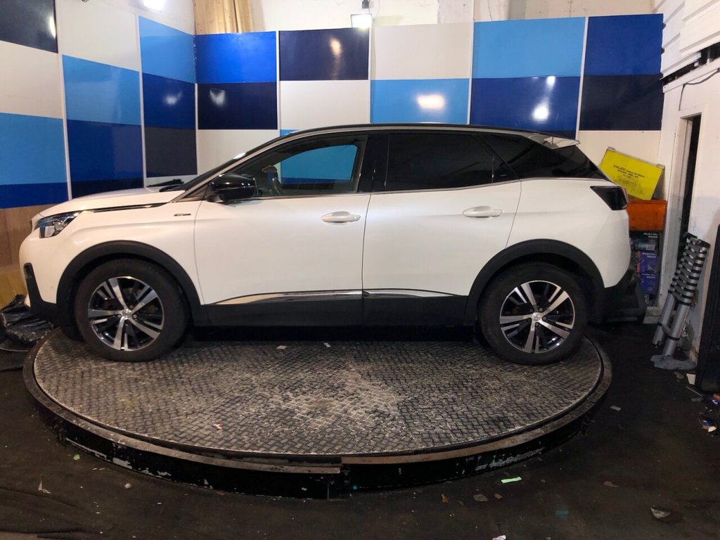 Used Peugeot 3008 2018 for sale - 77301906: Photo 11