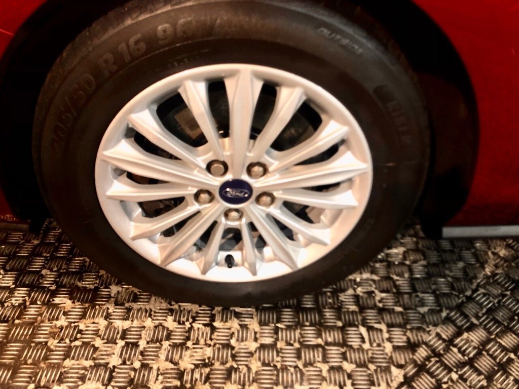 Used Ford Focus 2018 for sale - 76867230: Photo 19