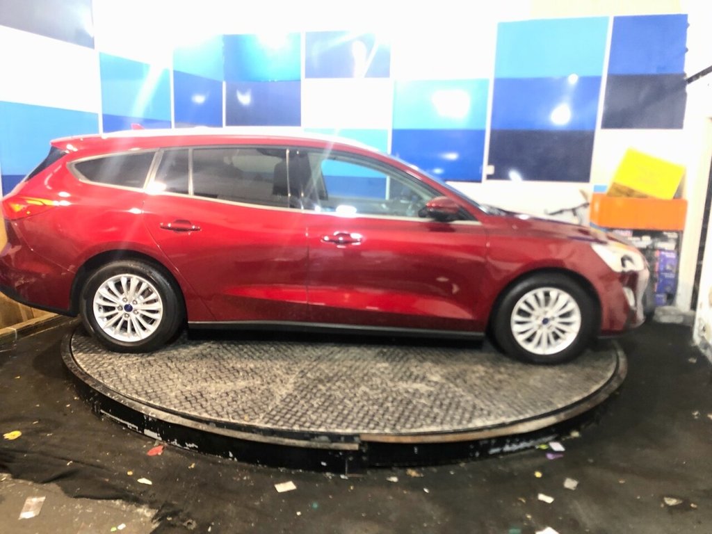 Used Ford Focus 2018 for sale - 76867230: Photo 7