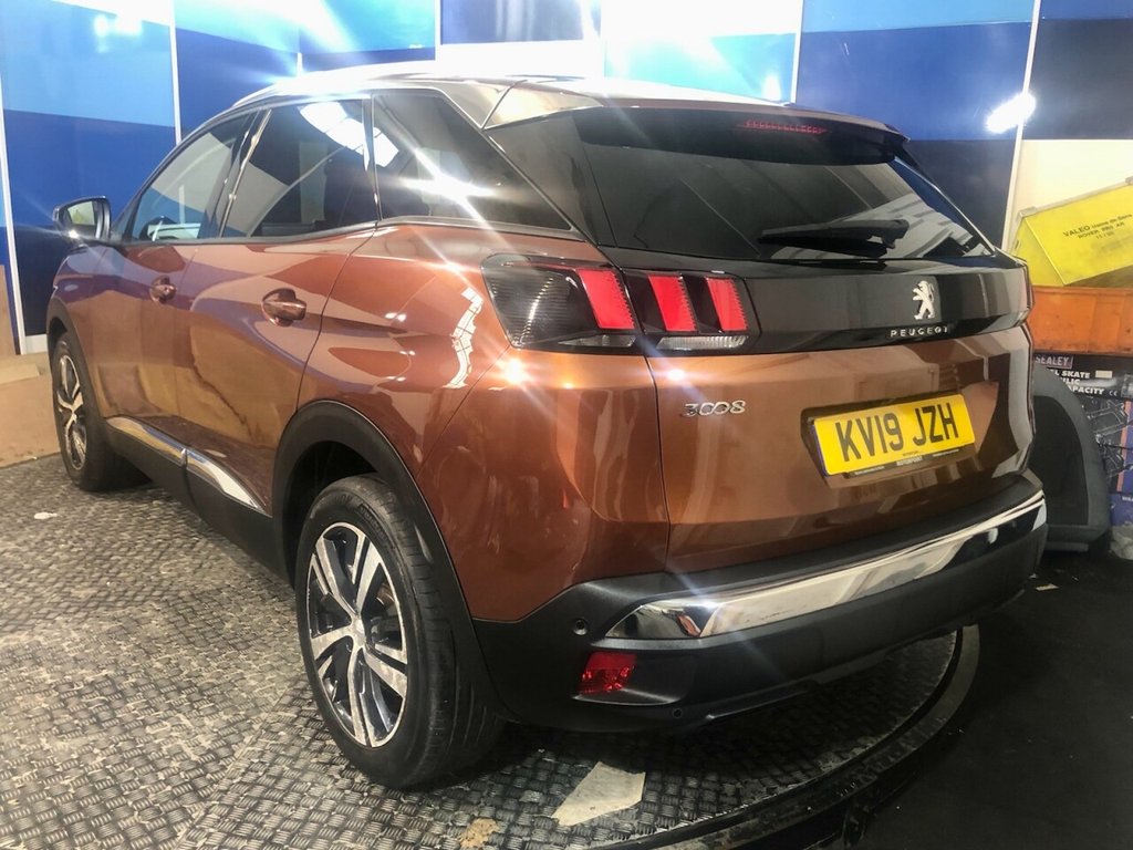 Used Peugeot 3008 2019 for sale - 76867458: Photo 10
