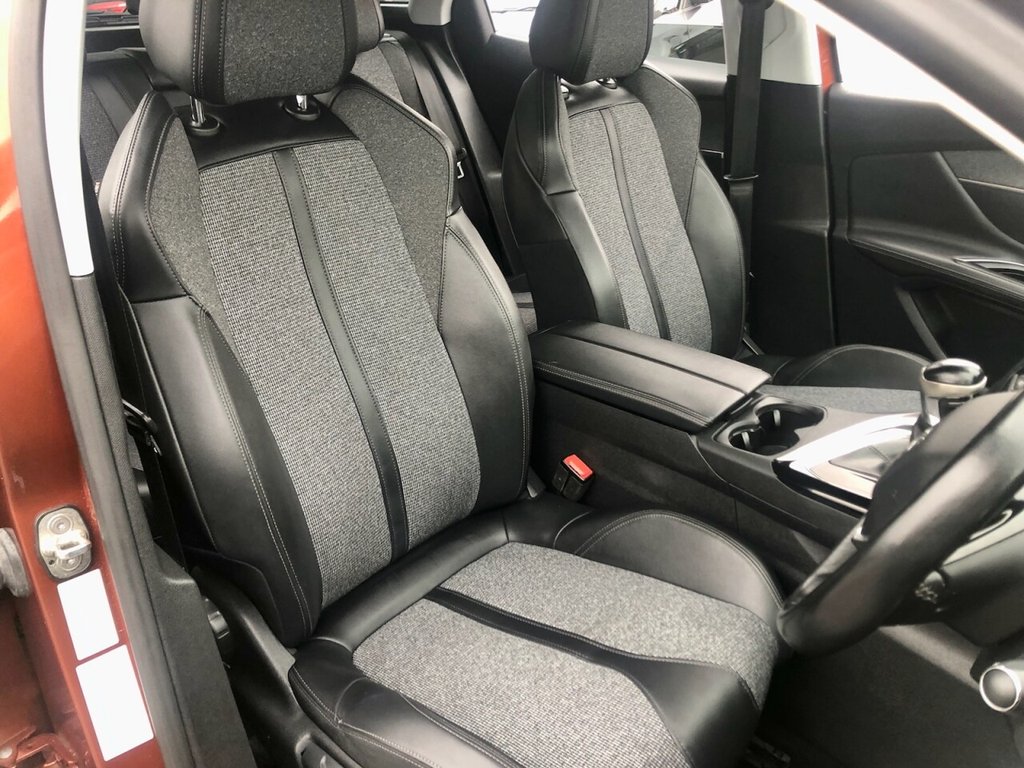 Used Peugeot 3008 2019 for sale - 76867458: Photo 5