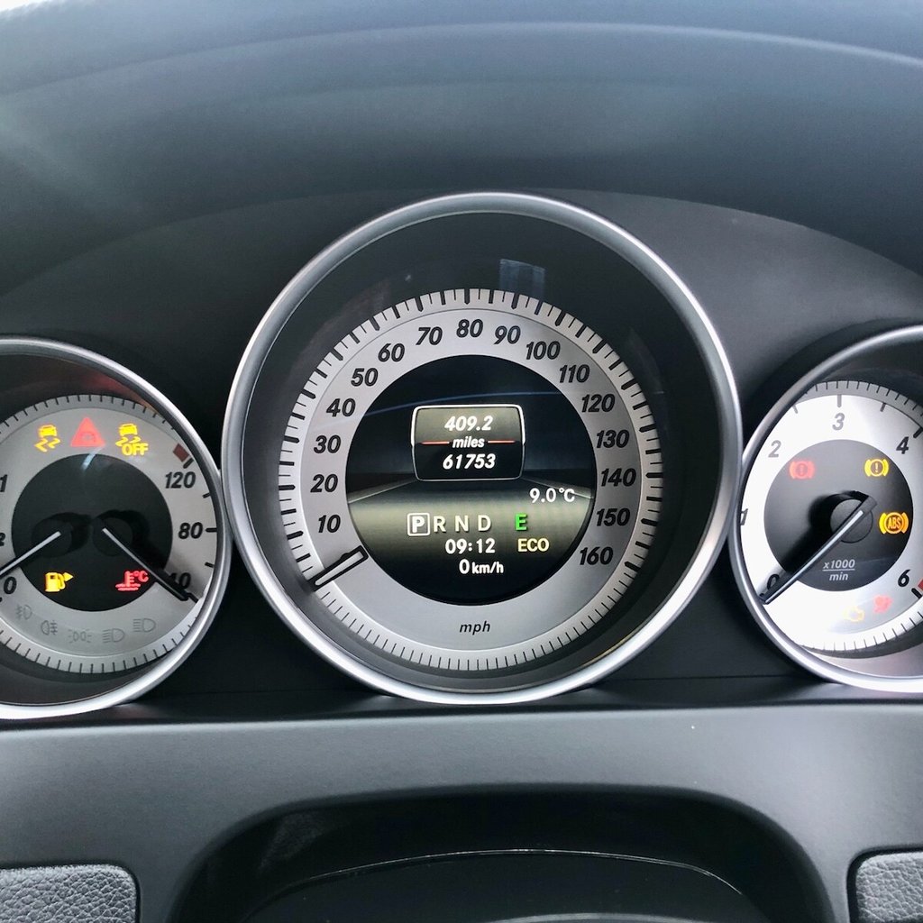 Used Mercedes-Benz C Class 2015 for sale - 77557630: Photo 4