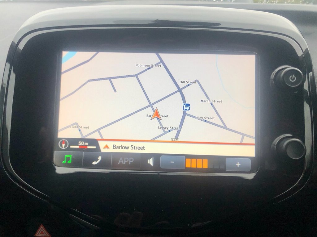 Used Toyota AYGO 2015 for sale - 76867259: Photo 13