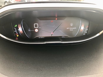 Used Peugeot 3008 2019 for sale - 76867248: Photo