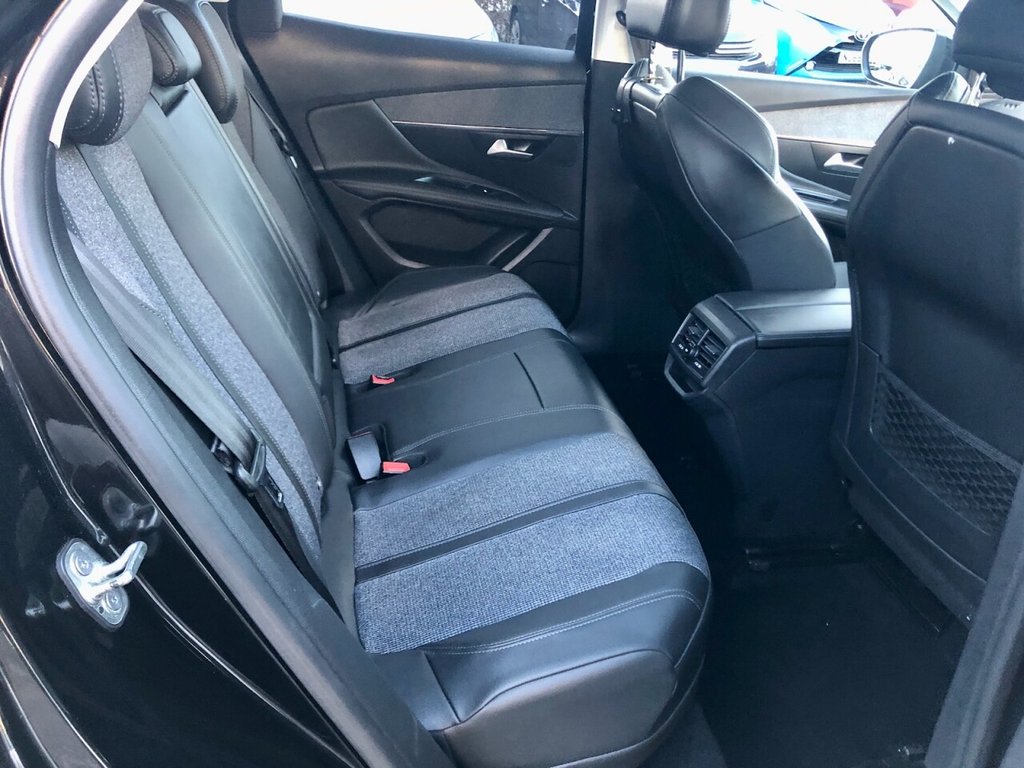 Used Peugeot 3008 2020 for sale - 76867575: Photo 15