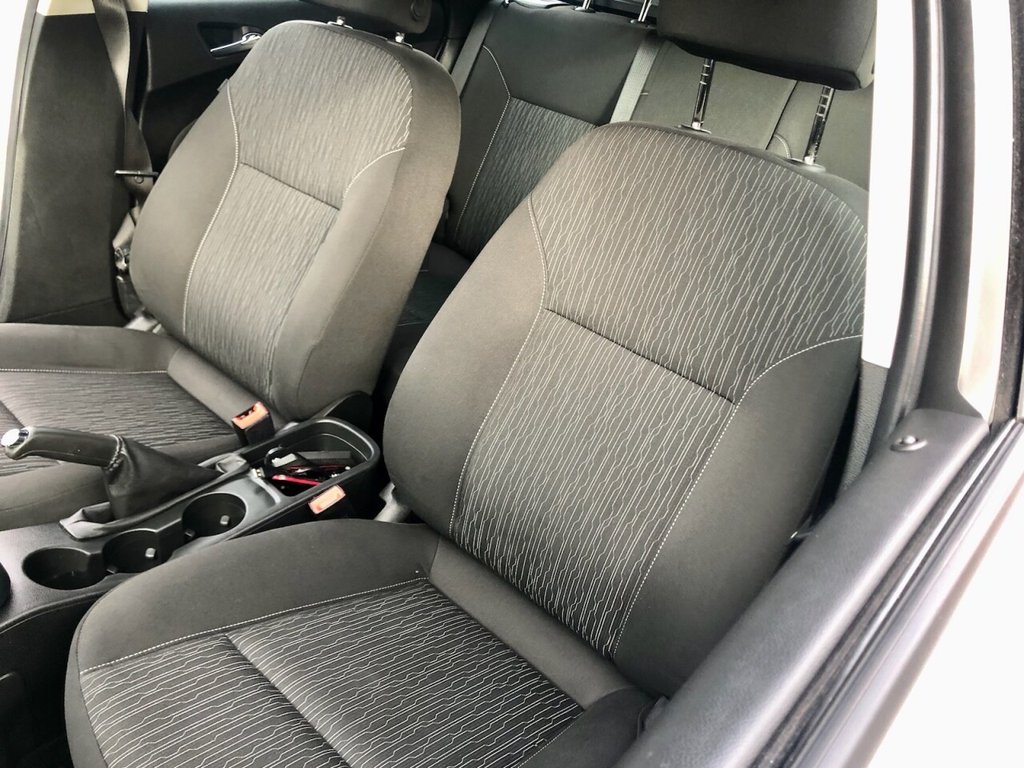 Used Vauxhall Astra 2013 for sale - 77976359: Photo 6