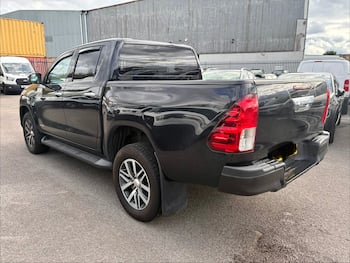 Used Toyota Hilux 2020 for sale - 79871990: Photo