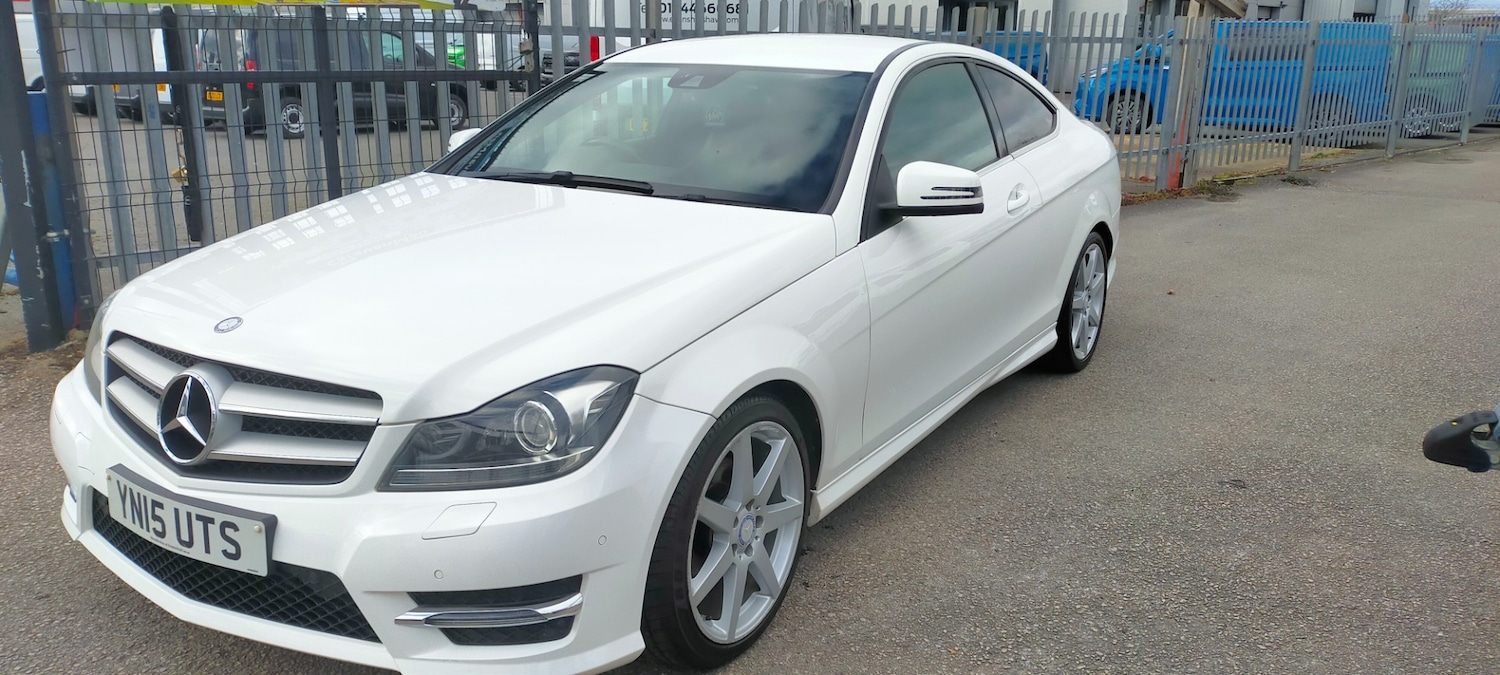 Used Mercedes-Benz C Class 2015 for sale - 77998728: Photo 2