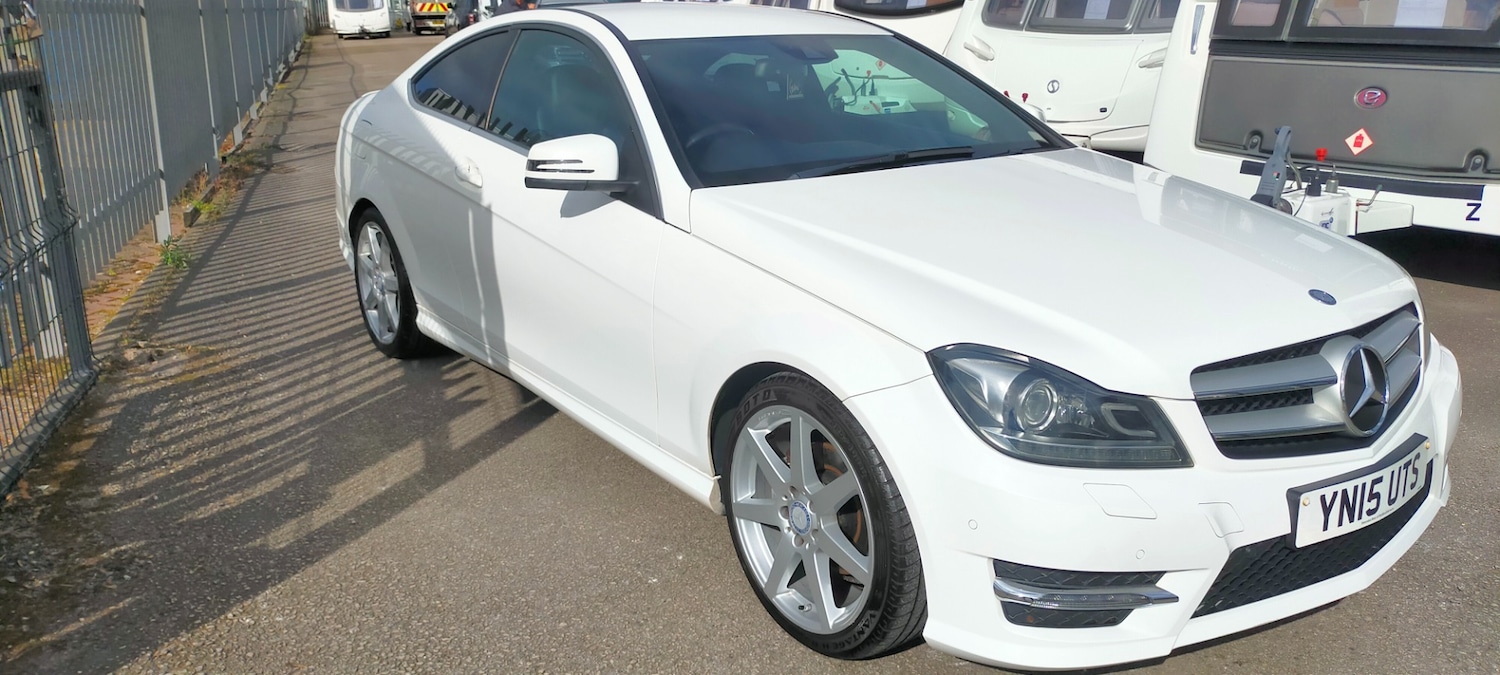 Used Mercedes-Benz C Class 2015 for sale - 77998728: Photo 4
