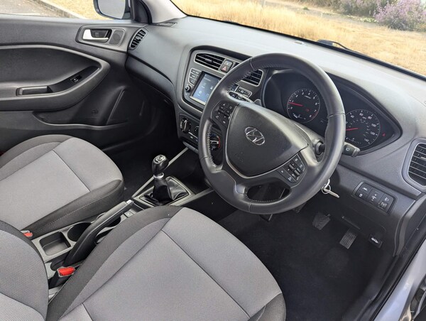 Used Hyundai i20 2020 for sale - 71062766: Photo 13