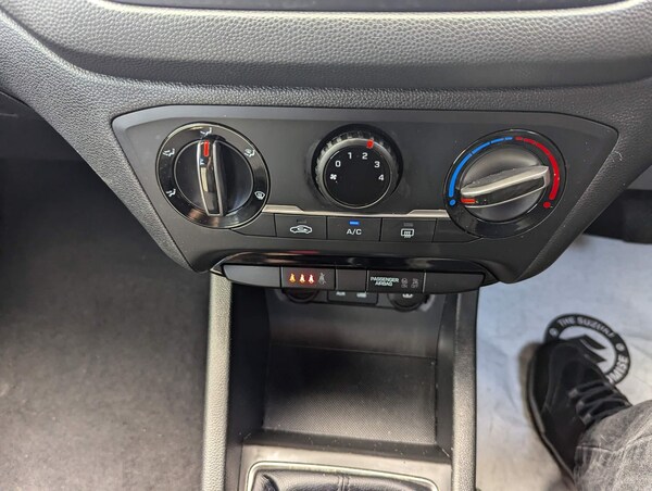 Used Hyundai i20 2020 for sale - 71062766: Photo 19
