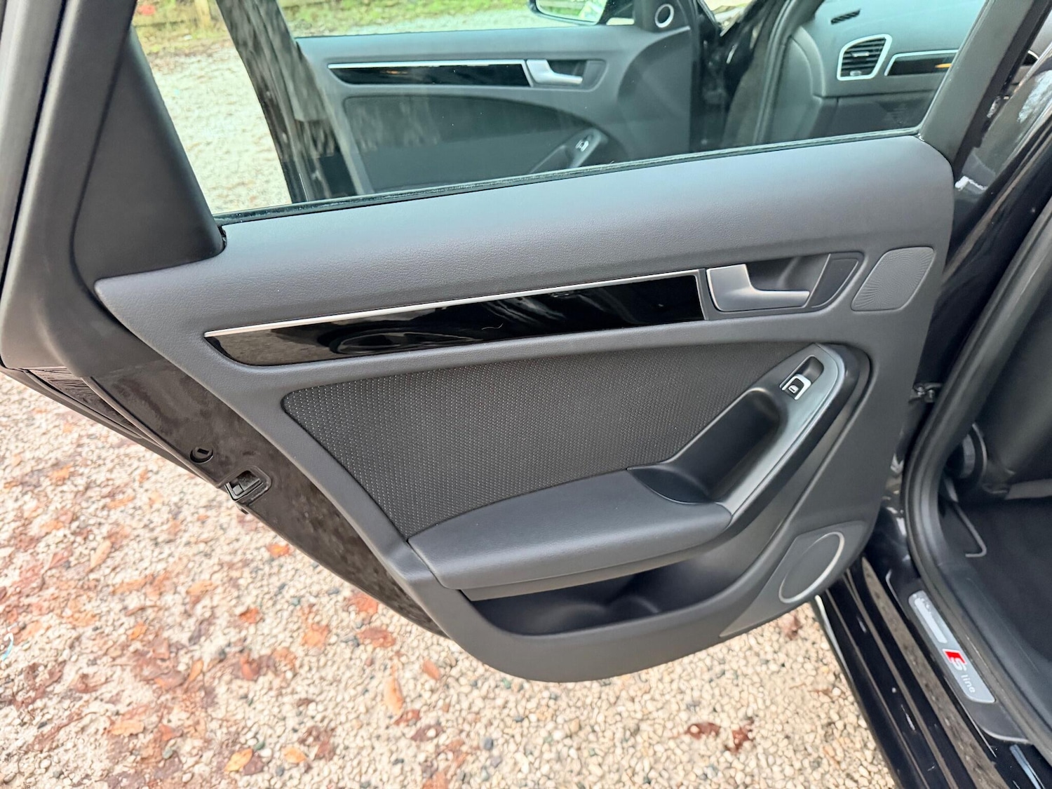 Used Audi A4 2014 for sale - 77017095: Photo 23