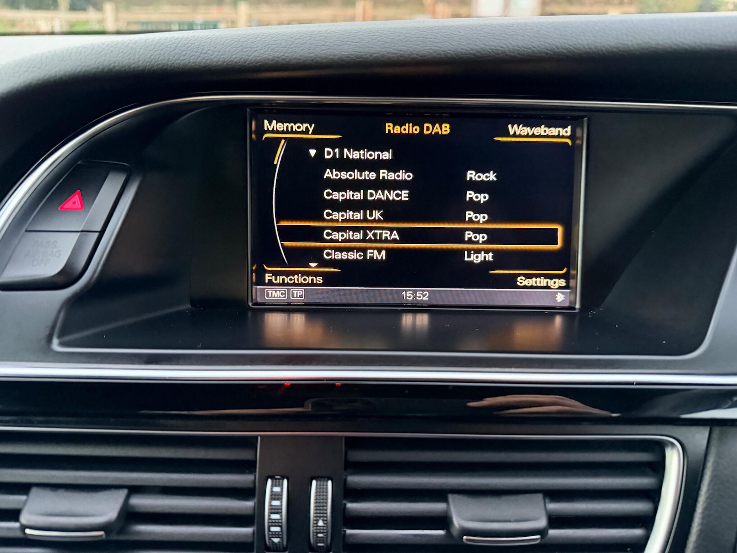 Used Audi A4 2014 for sale - 77017095: Photo 27