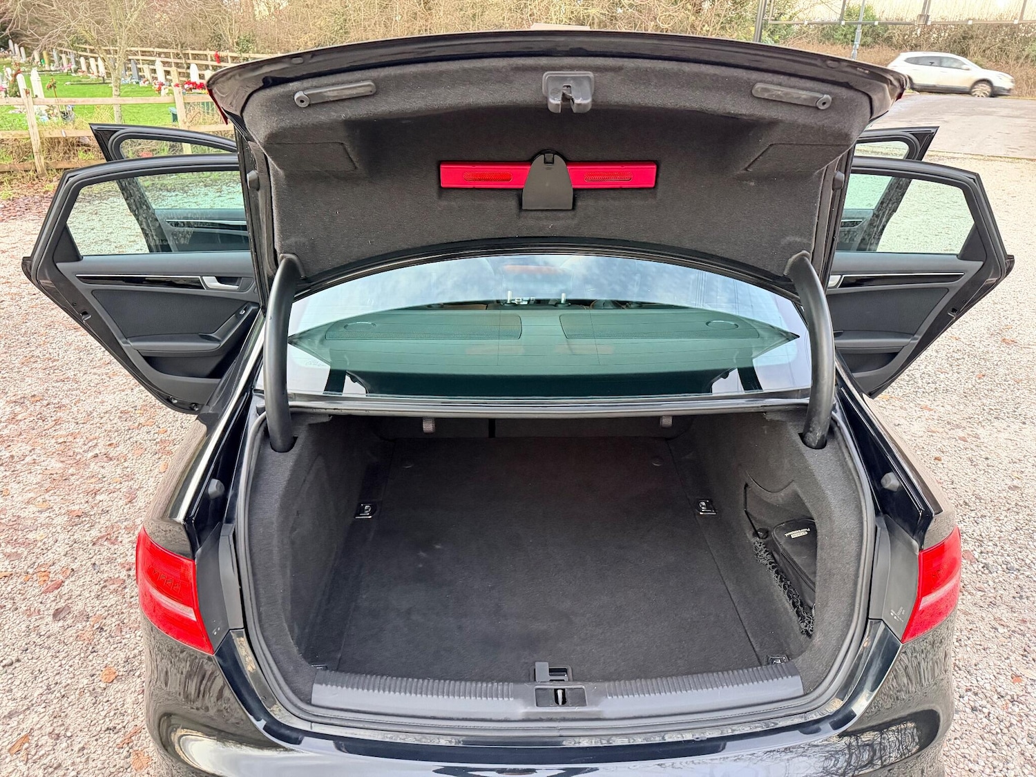 Used Audi A4 2014 for sale - 77017095: Photo 31