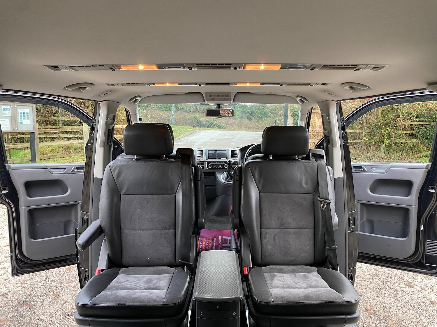 Used Volkswagen Caravelle 2013 for sale - 77016331: Photo 19