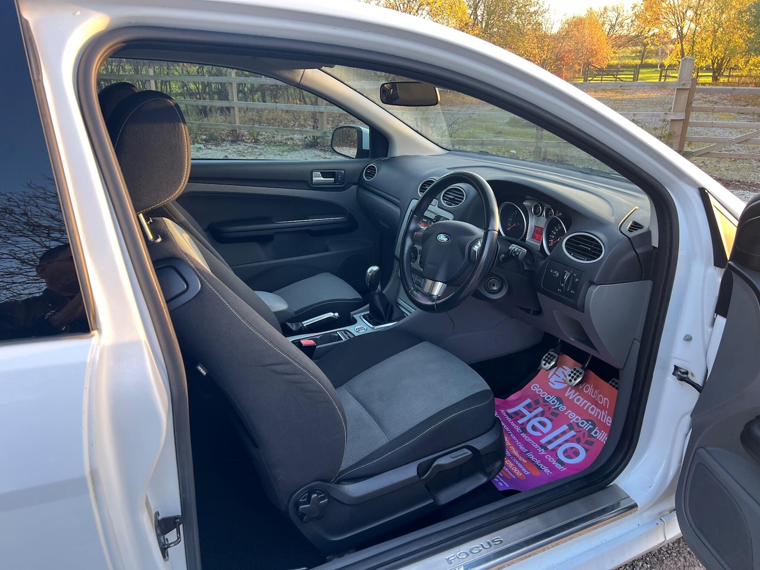 Used Ford Focus 2010 for sale - 76608386: Photo 10