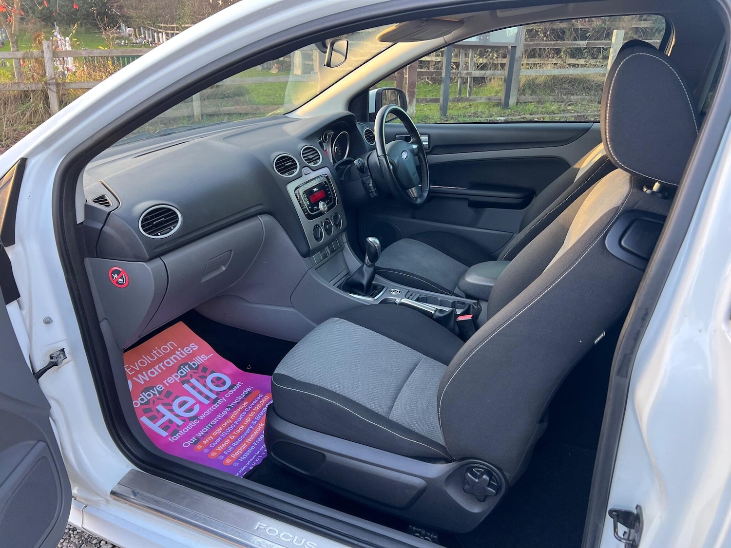 Used Ford Focus 2010 for sale - 76608386: Photo 14