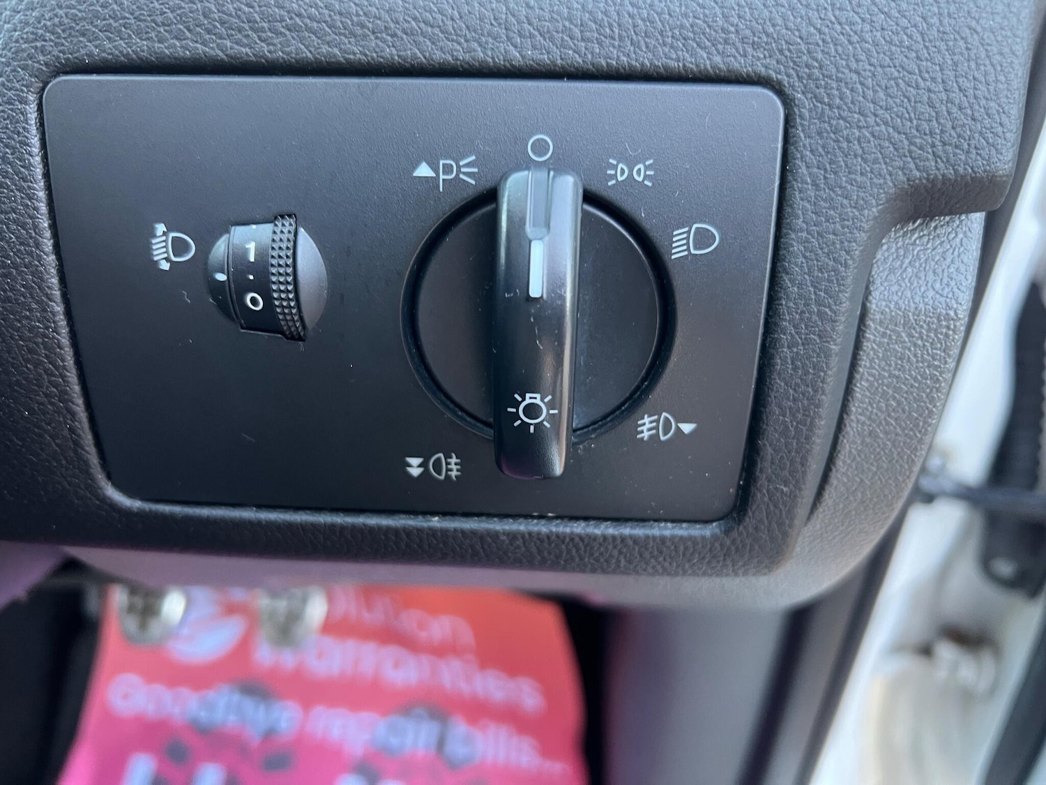 Used Ford Focus 2010 for sale - 76608386: Photo 24