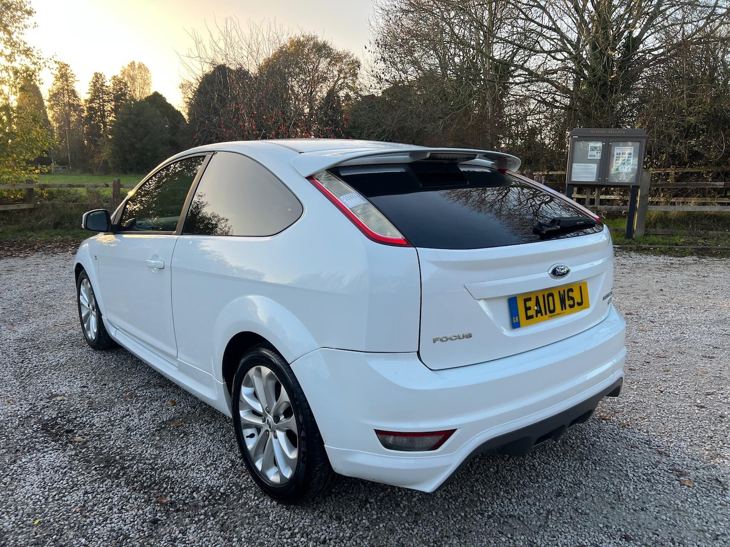 Used Ford Focus 2010 for sale - 76608386: Photo 4