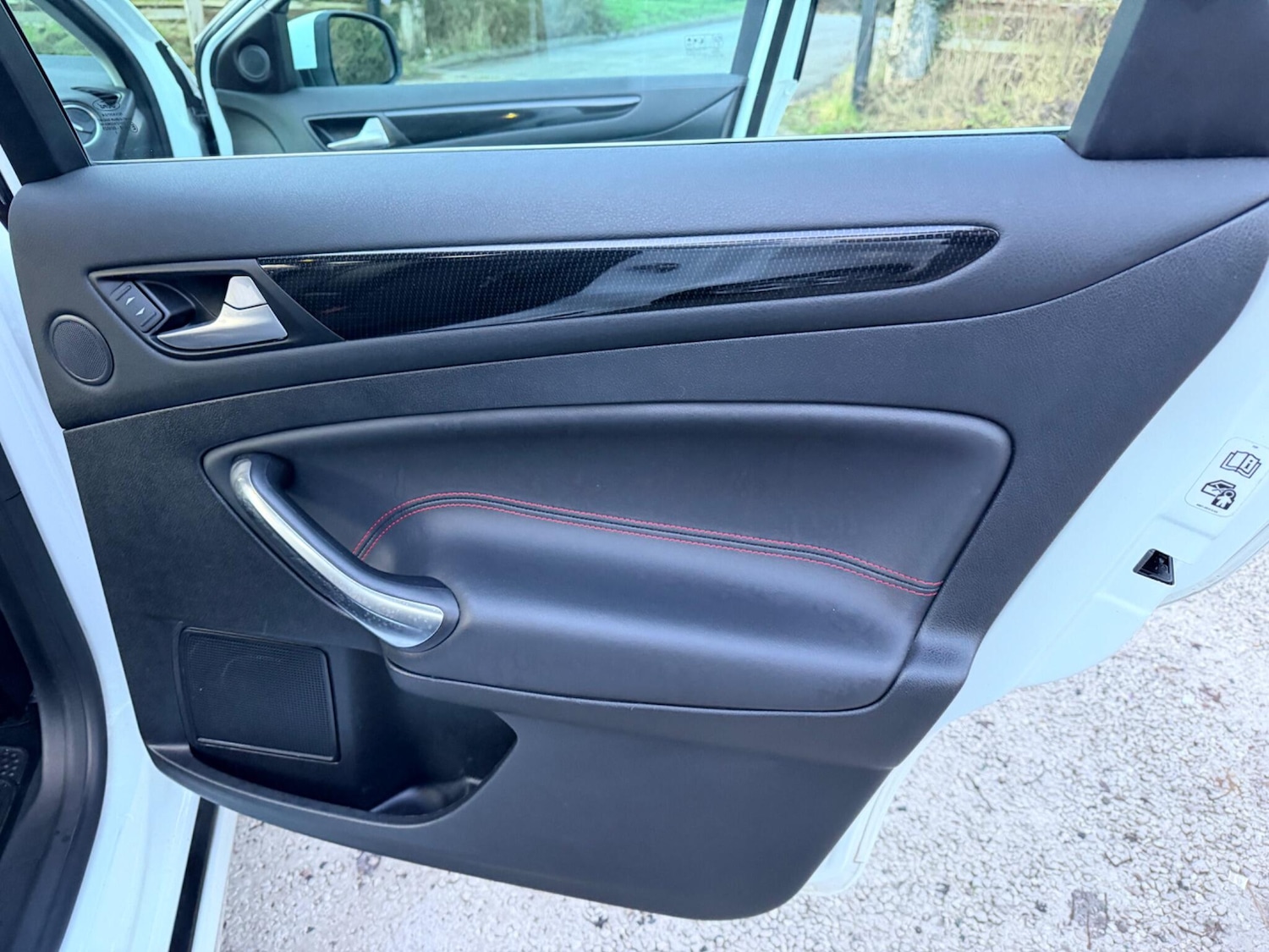 Used Ford Mondeo 2013 for sale - 77229818: Photo 28