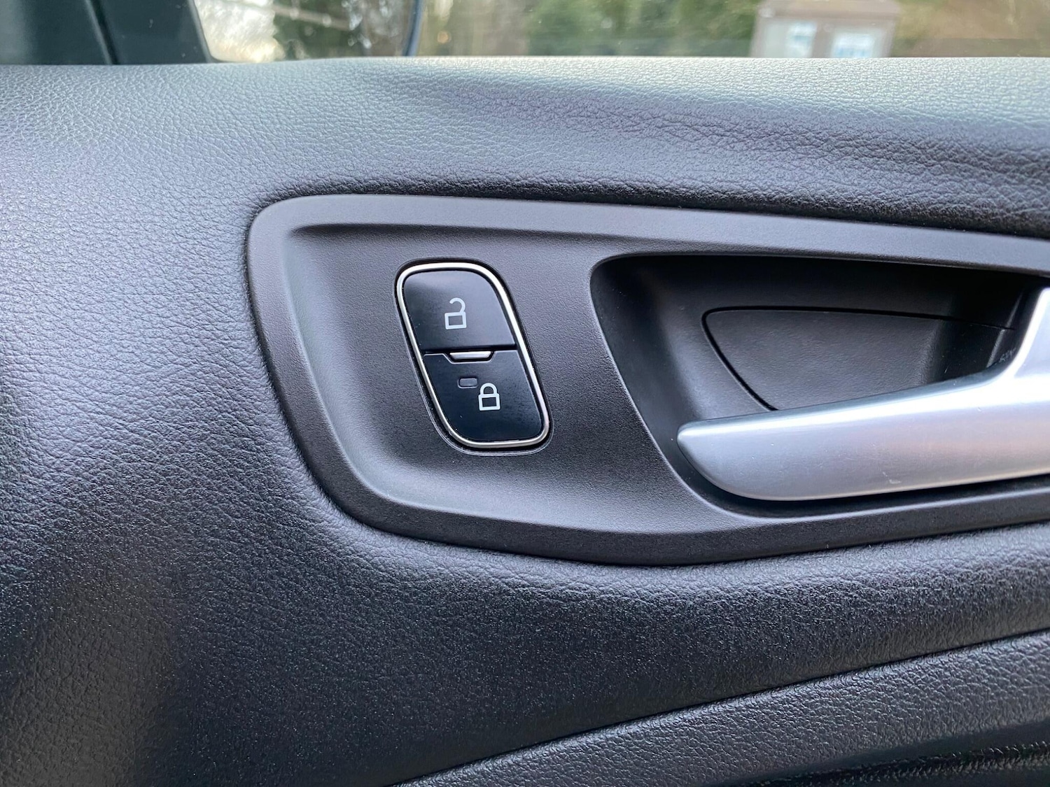 Used Ford Kuga 2017 for sale - 77203428: Photo 31