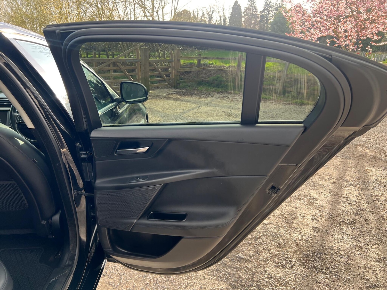 Used Jaguar XE 2017 for sale - 77882639: Photo 20