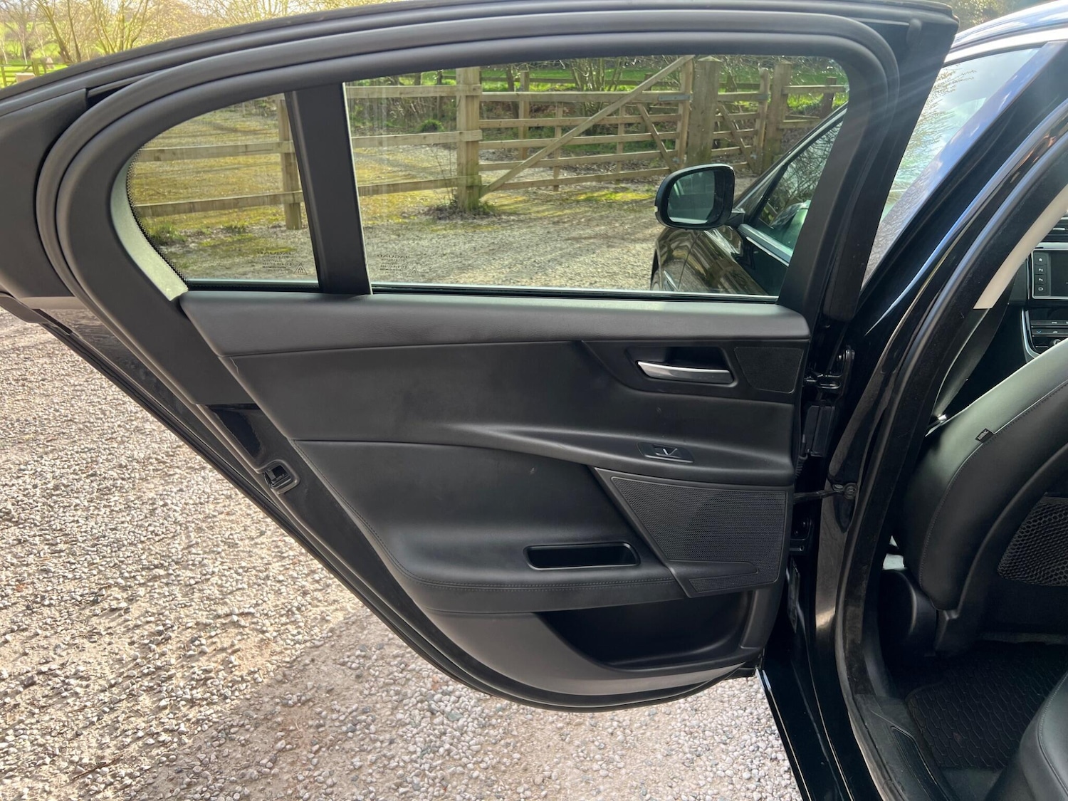 Used Jaguar XE 2017 for sale - 77882639: Photo 21