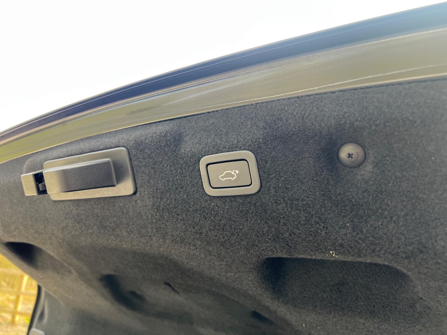 Used Jaguar XE 2017 for sale - 77882639: Photo 25