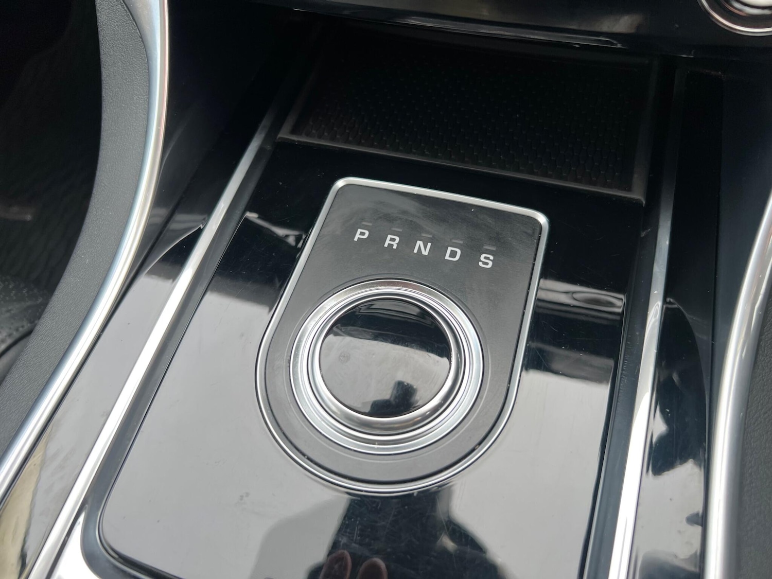 Used Jaguar XE 2017 for sale - 77882639: Photo 30