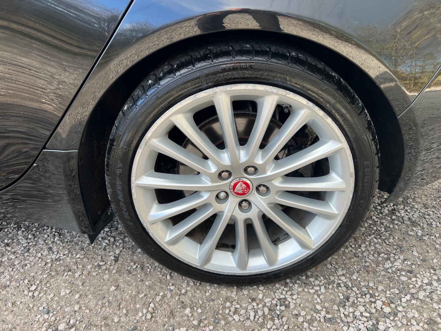 Used Jaguar XE 2017 for sale - 77882639: Photo 37